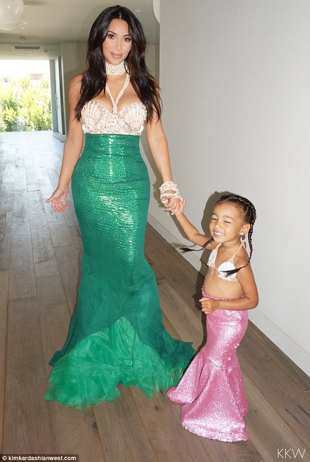 kim_kardashian_mermaid2